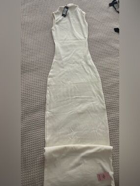 NWT Cream High Neck Sleeveless Maxi Dress